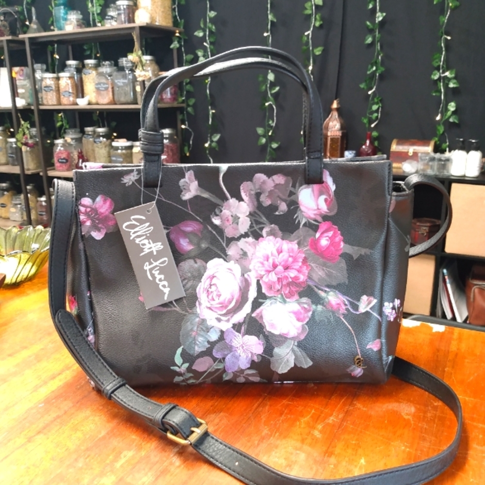 Elliott Lucca hand bag